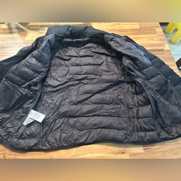 Eddie Bauer Men’s Medium Puffer Jacket - Picture 7 of 9